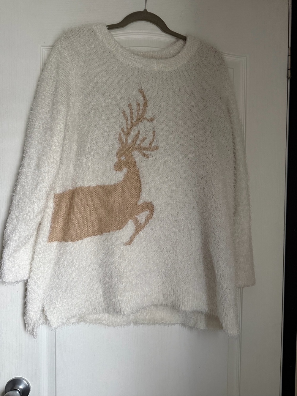 French Laundry White Sweater with Tan Reindeer Women’s Size 2X